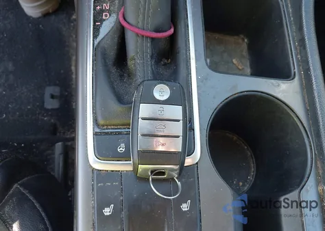 2020 Kia Optima Se из США, поврежденный, VIN 5XXGT4L38LG451473